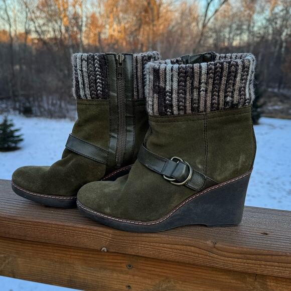 🧡SALE: Naturalizer size 8 Kenning Green Suede Wedge Boots Knit Sweater Cuff - Picture 3 of 11